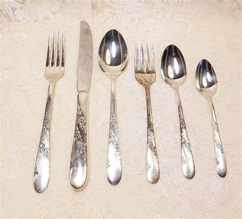 oneida community tudor plate silverware
